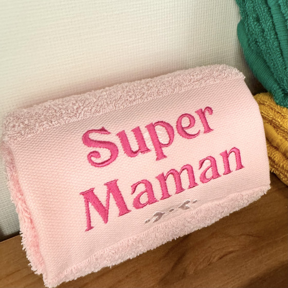 SERVIETTE BRODÉE SUPER MAMAN